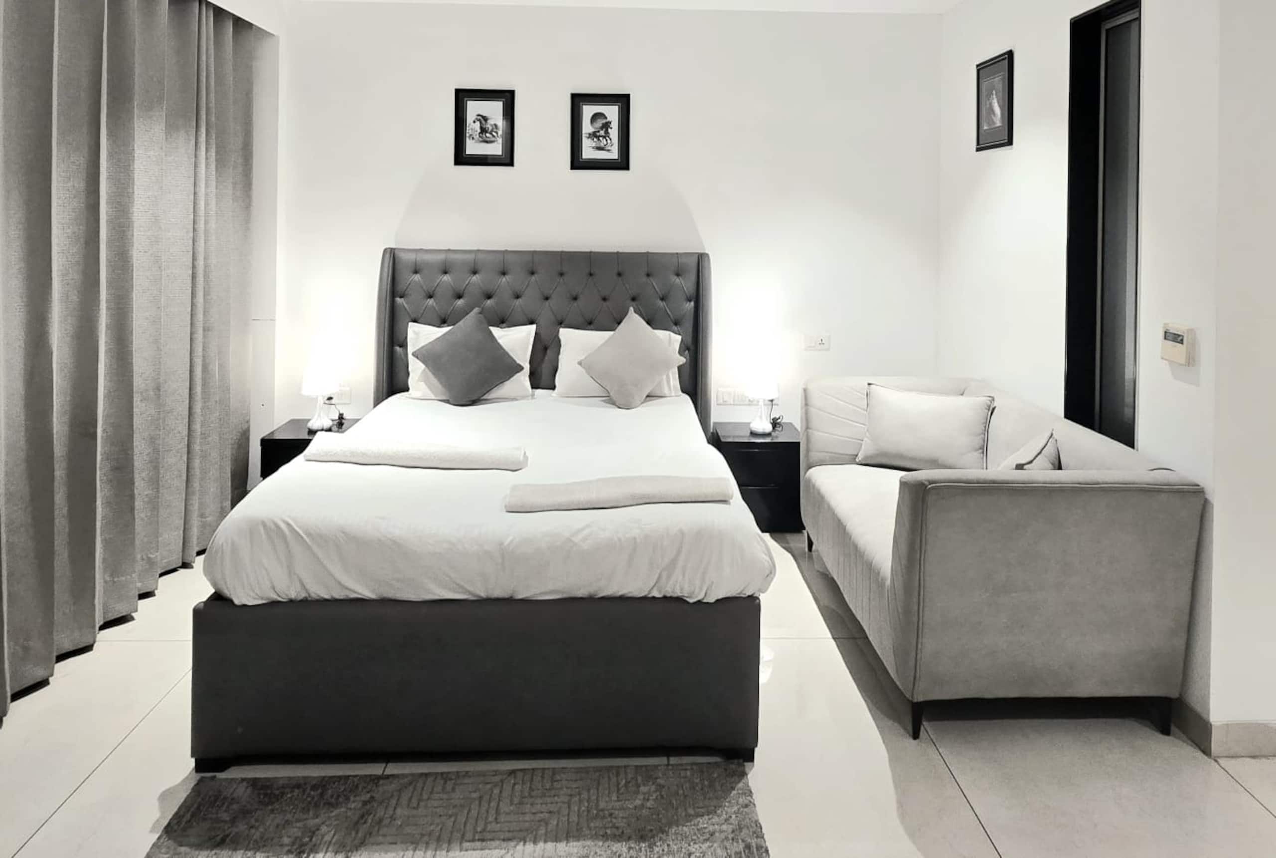 14 3 Grey Suite Studio Infinity Pool Gurgaon - Tap to explore photos