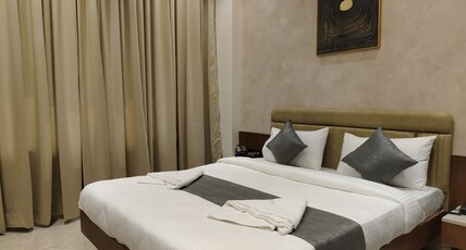 Hotel Raas Vrindavan Room Type - Executive Ac Room