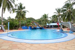Paradise Village Beach Resort