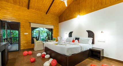 Shangri La Jungle Village Room Type - Luxury Room