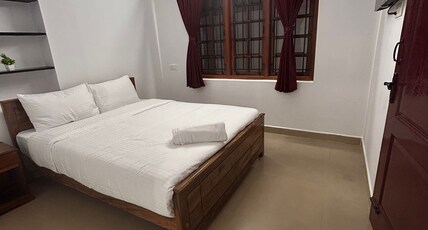 Shivv's leisure Room Type - Deluxe Room