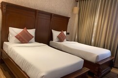 Collection O Chittinagar Vijayawada Formerly Savera Residency