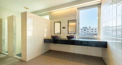 Collection O Dinso Home Boutique Room Type - Private Triple room with shared washroom