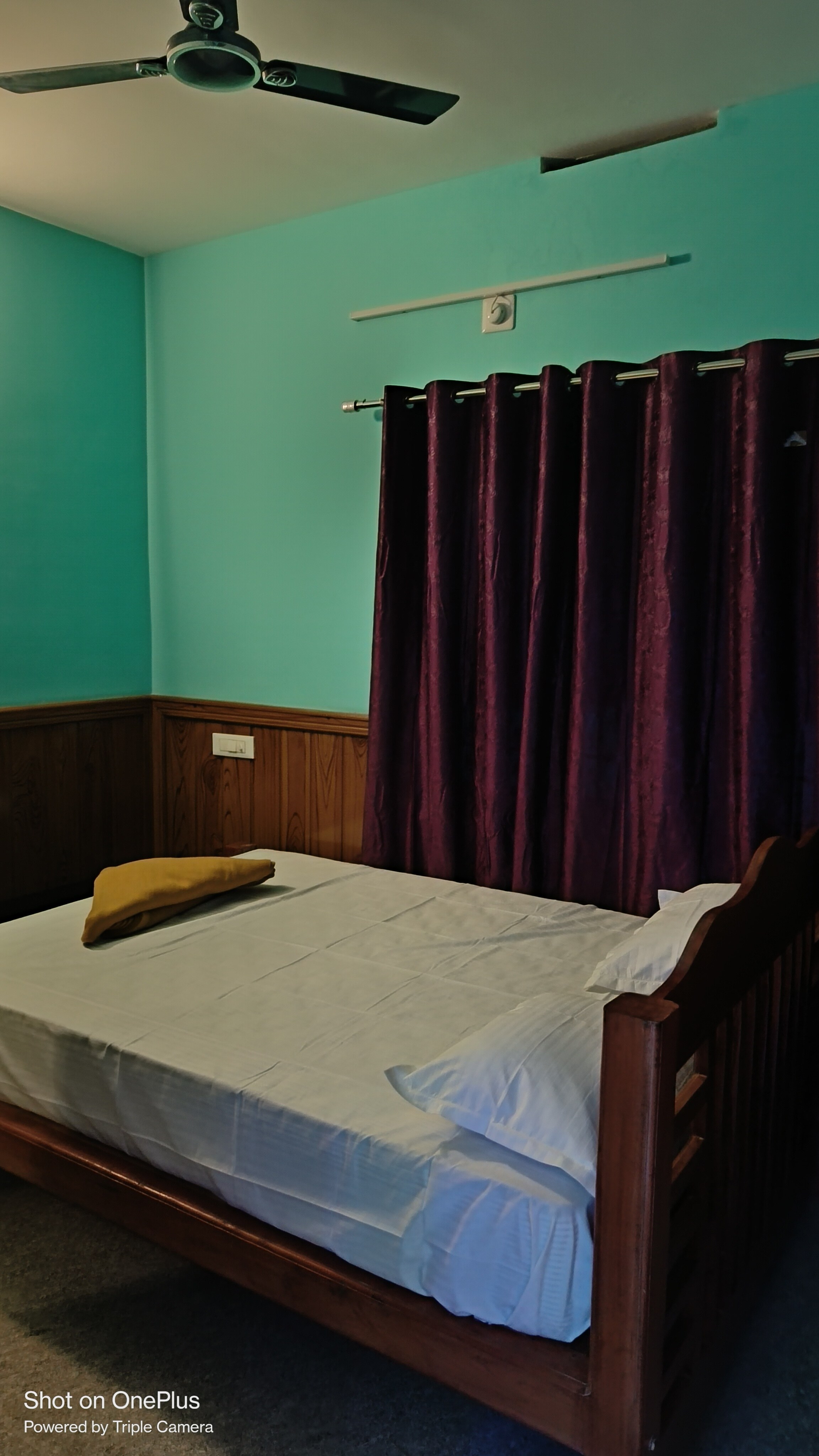 SUPER CHARAL - Tap to explore photos