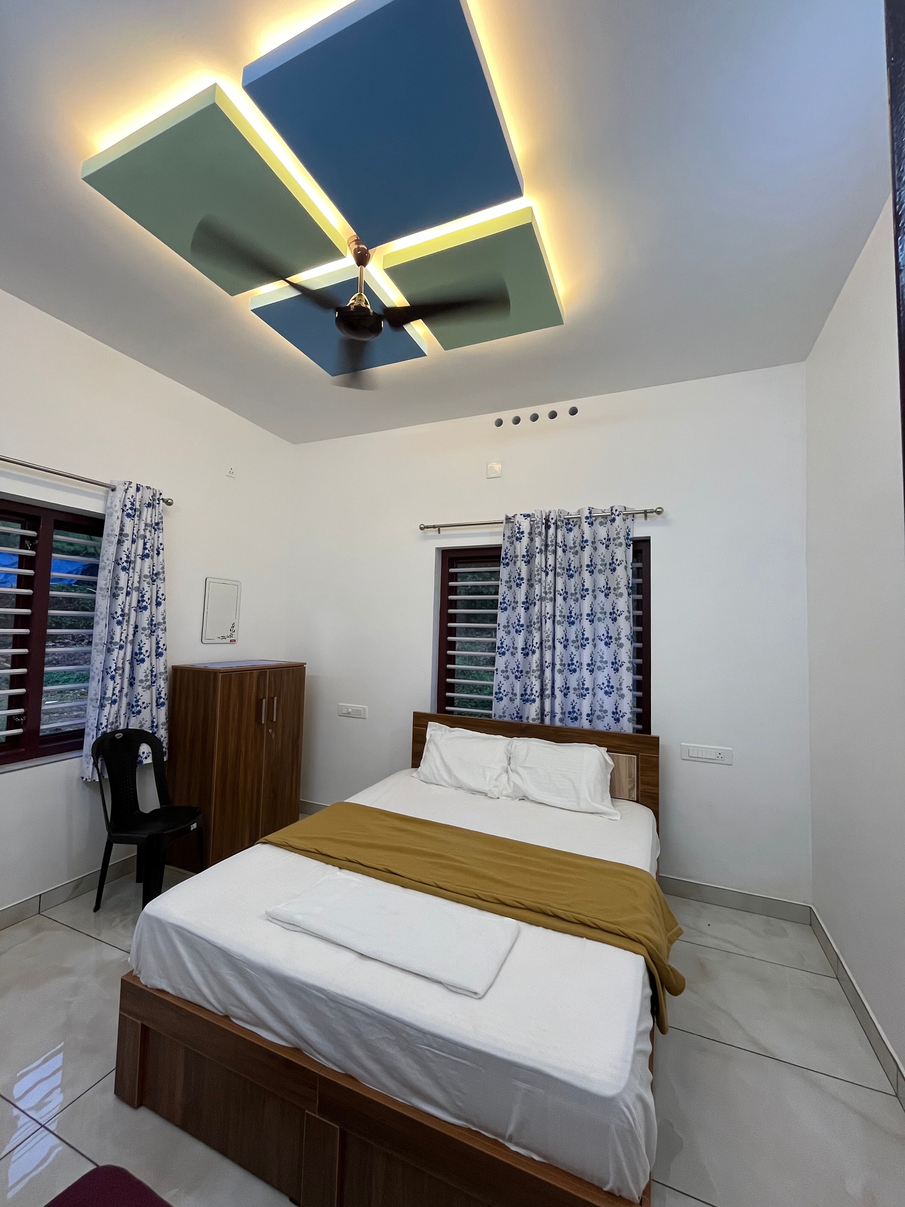 JISINTO Home Stay - Tap to explore photos