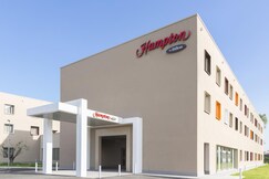 Hampton by Hilton Rome East
