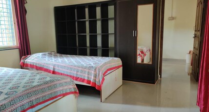 JD - Homestay | Rooms & Kitchen Room Type - Deluxe Room with Kitchenette (D1)