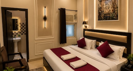 Hotel Gopal Room Type - Deluxe Room AC Hotel Gopal Room Type - Deluxe Room AC