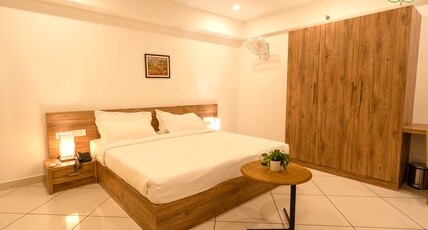 Tea Tree Suites Manipal Room Type - Premium Suite with Balcony