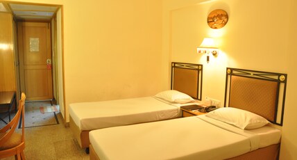 Hotel Darling Residency Room Type - Standard Room