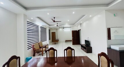 Stayzone Haritham Room Type - 3 Bedroom Apartment AC
