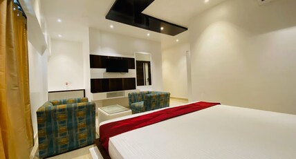 Hotel Kailash Tower Room Type - Premium Deluxe