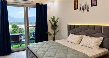 Trinity Peaks Ganga View Escape Room Type - Trinity Peaks Ganga View Escape