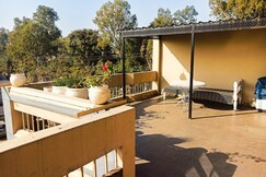 President Park 2BHK stay in dehradun by homeyhuts