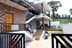 QUEEN PALACE COONOOR