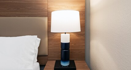 Candlewood Suites - Topeka West Room Type - 1 Qn Studio Ste Mobil Access Roll Shwr