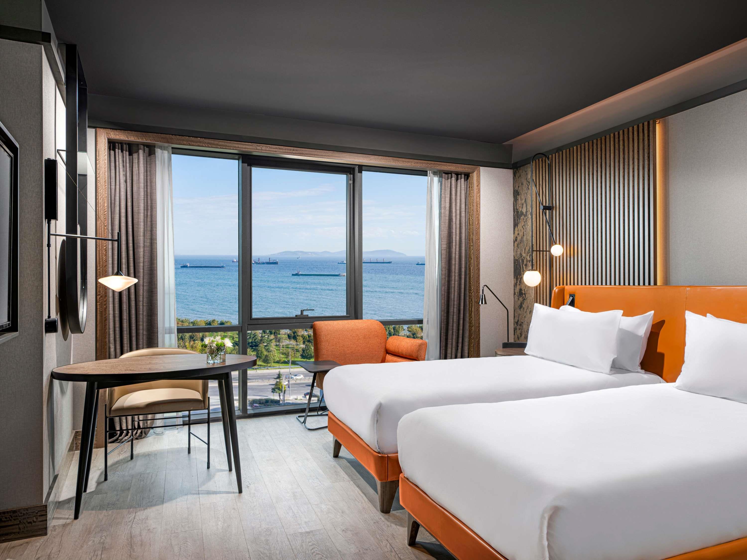 Movenpick Hotel Istanbul Marmara Sea - Tap to explore photos
