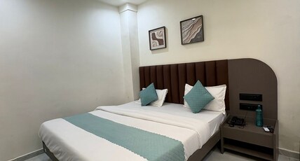 Hotel Leetown Room Type - Deluxe Ac