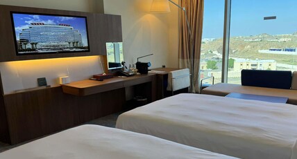 Novotel Jazan Hotel Room Type - Superior Room with 2 single beds, pool view