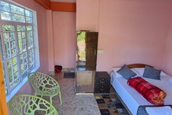 Pari Homestay
