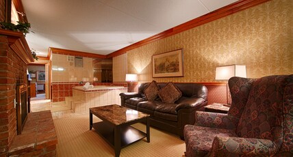 Best Western Fireside Inn Room Type - Suite-1 Queen Bed, Non-Smoking, Northern Light, Whirlpool, Fireplace, Refrigerator, Full Breakfast Best Western Fireside Inn Room Type - Suite-1 Queen Bed, Non-Smoking, Northern Light, Whirlpool, Fireplace, Refrigerator, Full Breakfast