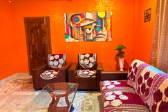 Dekay aloy, Elee Home stay 