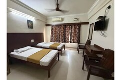 FabHotel Bhavani Inn Luxury Rooms