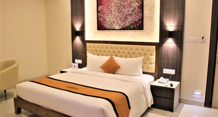 SAMBHABANA HOTEL & SUITES Room Type - SUPER DELUXE