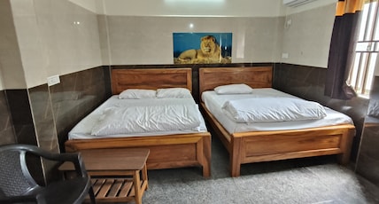 VRS INN Room Type - DELUXE AC ROOM VRS INN Room Type - DELUXE AC ROOM