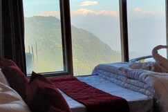 Star Holidays KolaKham - Neora Valley National Park