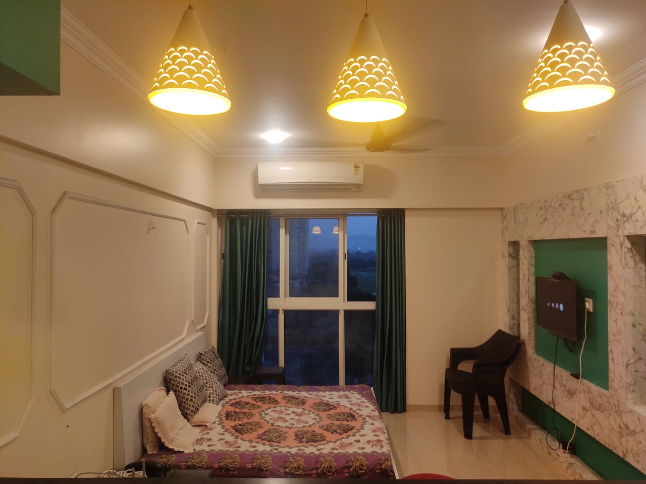 Ac furnished studio flat at higher floor in Lodha 18 - Tap to explore photos