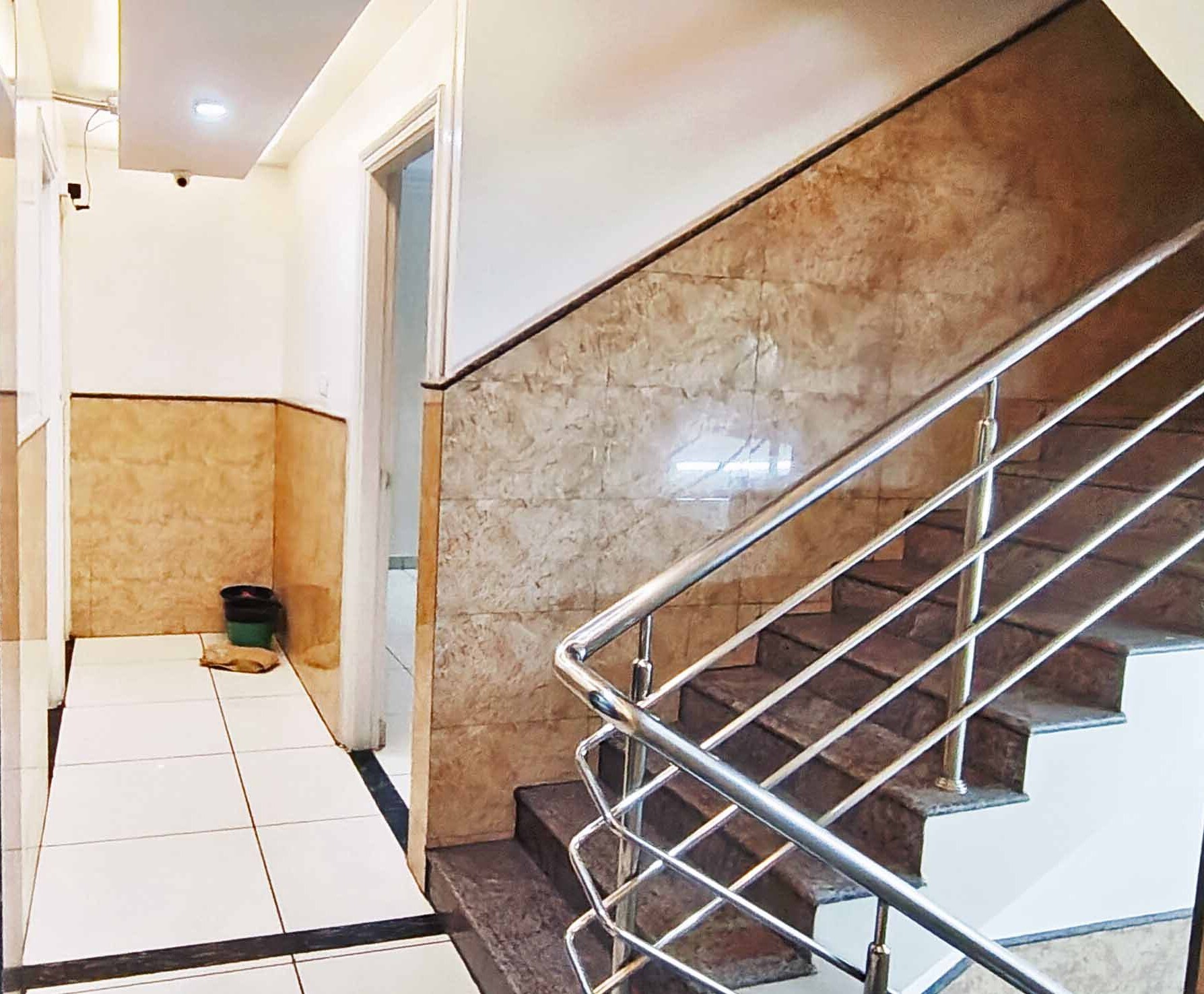 Madiwala New Mass Residency - Tap to explore photos