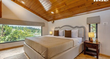 StayVista at Cujo's Haus - Heated Floor Room Type - Cujo Haus