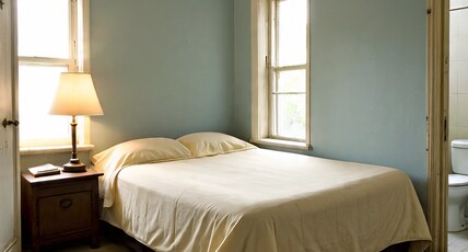 Lil Roof inn Room Type - Bedroom 5
