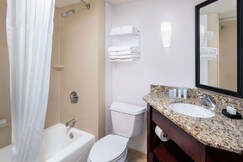 Hampton Inn Austin North @ I - 35 & Hwy 183