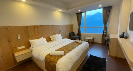 Hotel Himalaya Gangtok Room Type - SUPER DELUXE ROOM WITH BALCONY