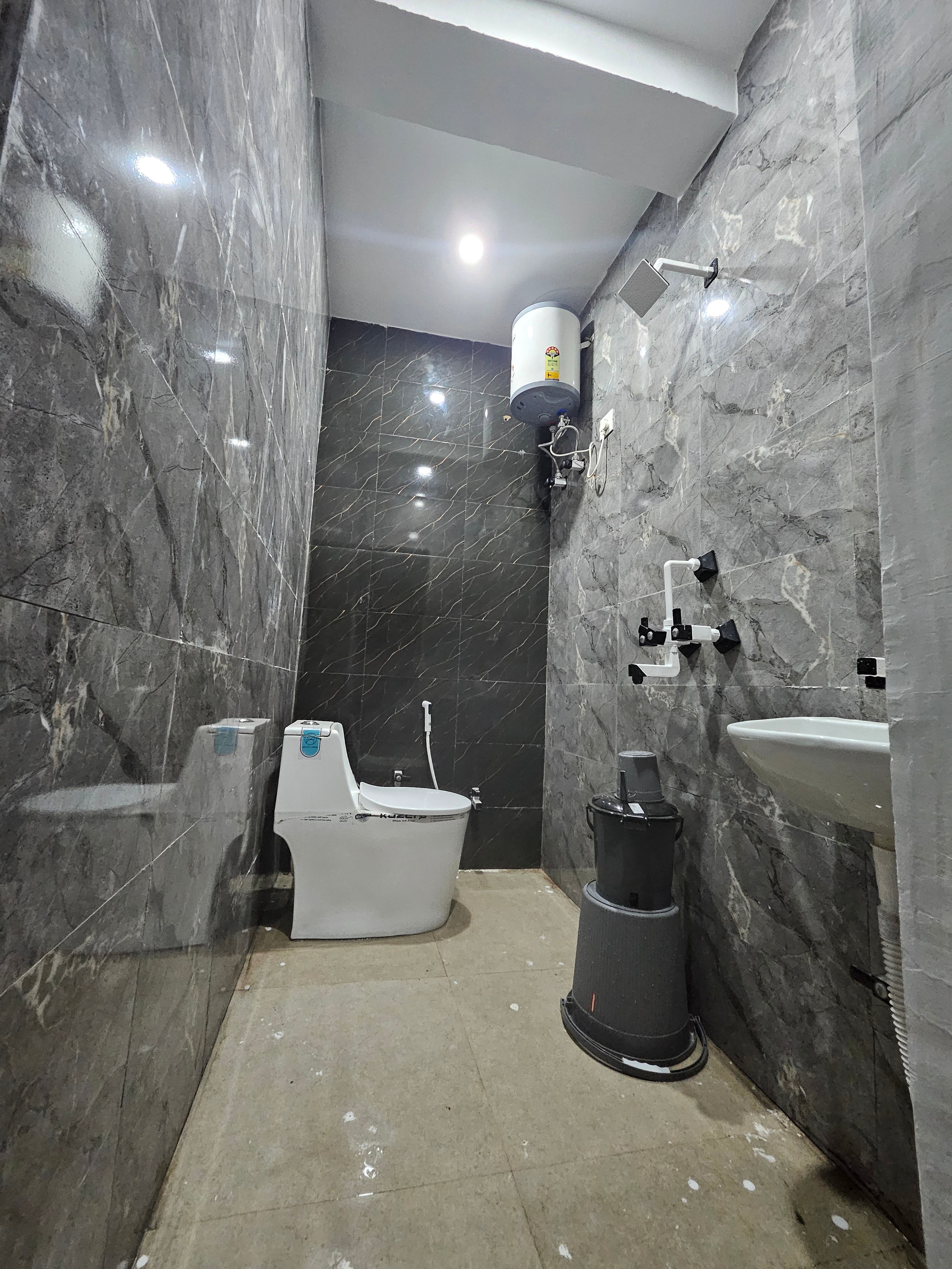 Radharas stay Vrindavan -Homestay in Vrindavan - Tap to explore photos