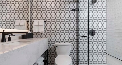 Mills House Charleston, Curio Collection by Hilton Room Type - 1K DLX HEAR ACC CITY VIEW