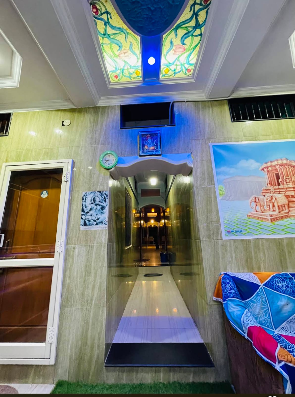 Main gallery