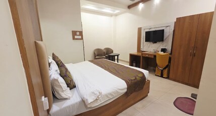 Hotel Sarin Inn Heritage Room Type - Premium Room