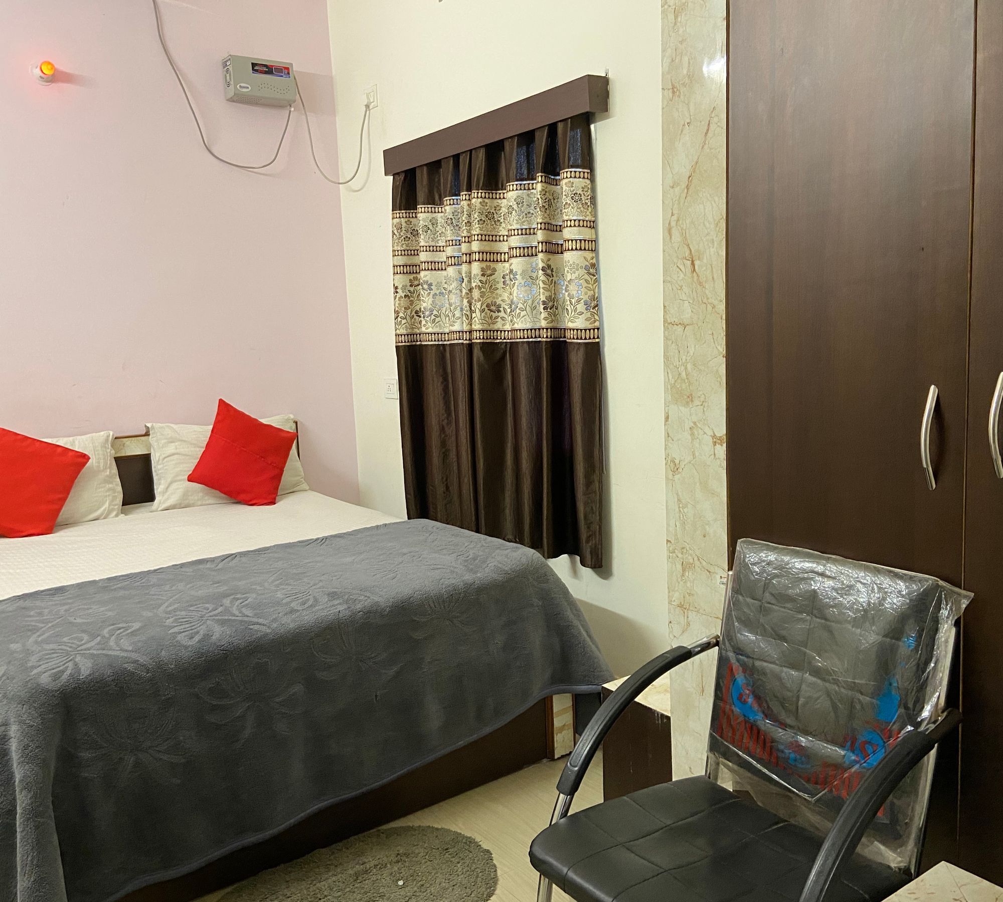 RADISON INN PATNA BY WB HOTELS - Tap to explore photos