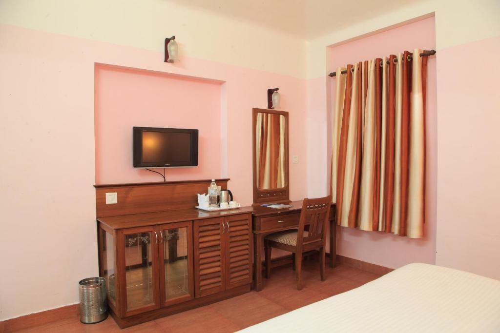 Cherai Beach Resort - Tap to explore photos