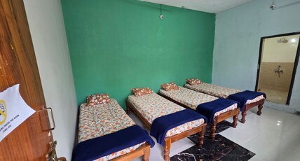 Shreyas homestay ckm Room Type - Bedroom 2