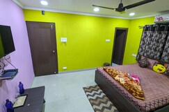 DD Guest house in Salt Lake Sector 3