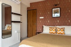 Cozy functional home in Khar Tulip 1