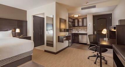 Staybridge Suites Saltillo Room Type - 1 Queen Studio Suite Staybridge Suites Saltillo Room Type - 1 Queen Studio Suite