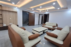 Stella Homestay 4bhk Airport View