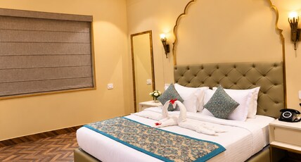 Heiwa Heaven Resort Room Type - Heritage Room With King Bed