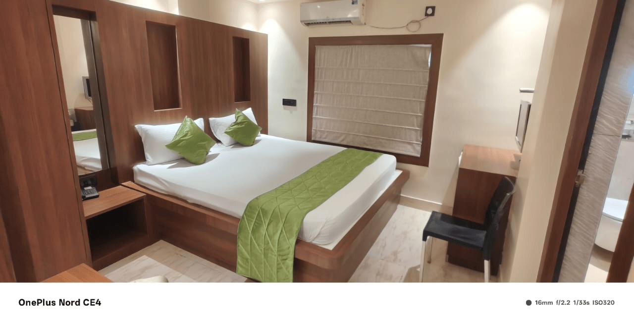 Hotel La-Mishika - Tap to explore photos