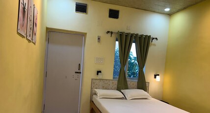 Aangan Resort  The Natures Courtyard Room Type - The Lake Front